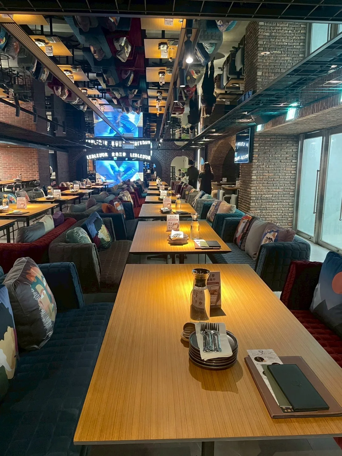 金色三麥台北酒窖店 8